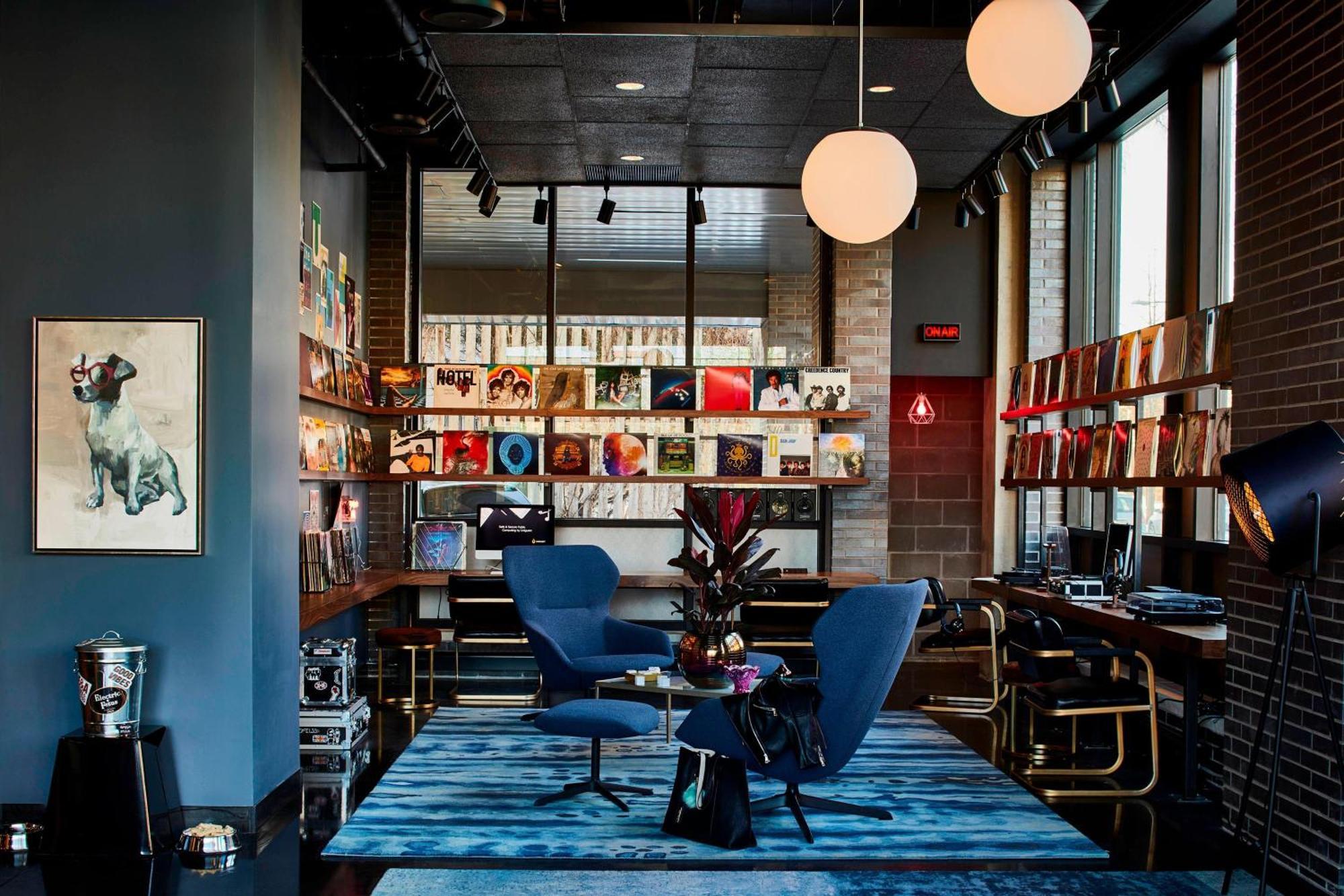 Moxy Minneapolis Uptown Dış mekan fotoğraf